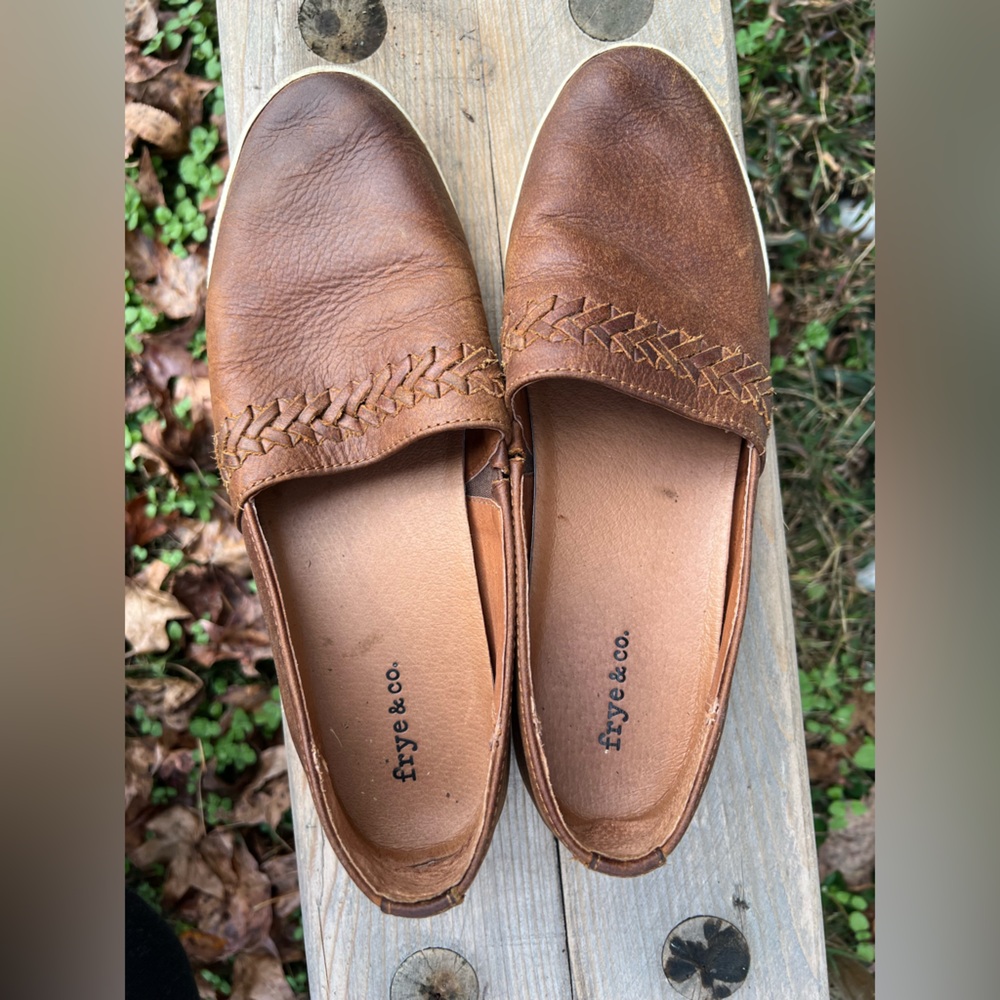 FRYE & CO. Leather Loafers